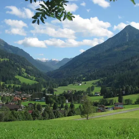 In Near Amade Slopes, Cleaning Included Ferienhaus